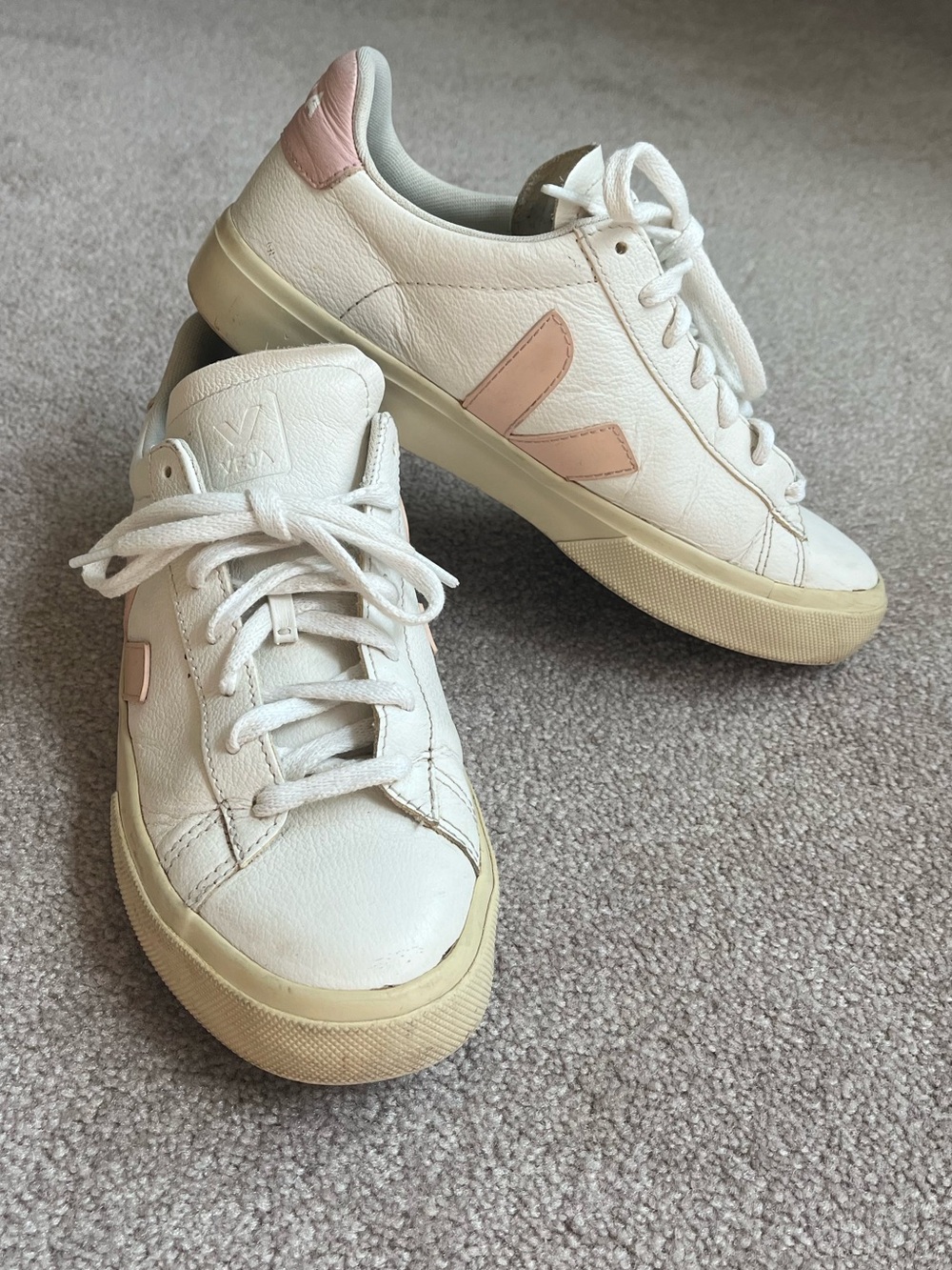Veja Campo pink size 8 sneakers